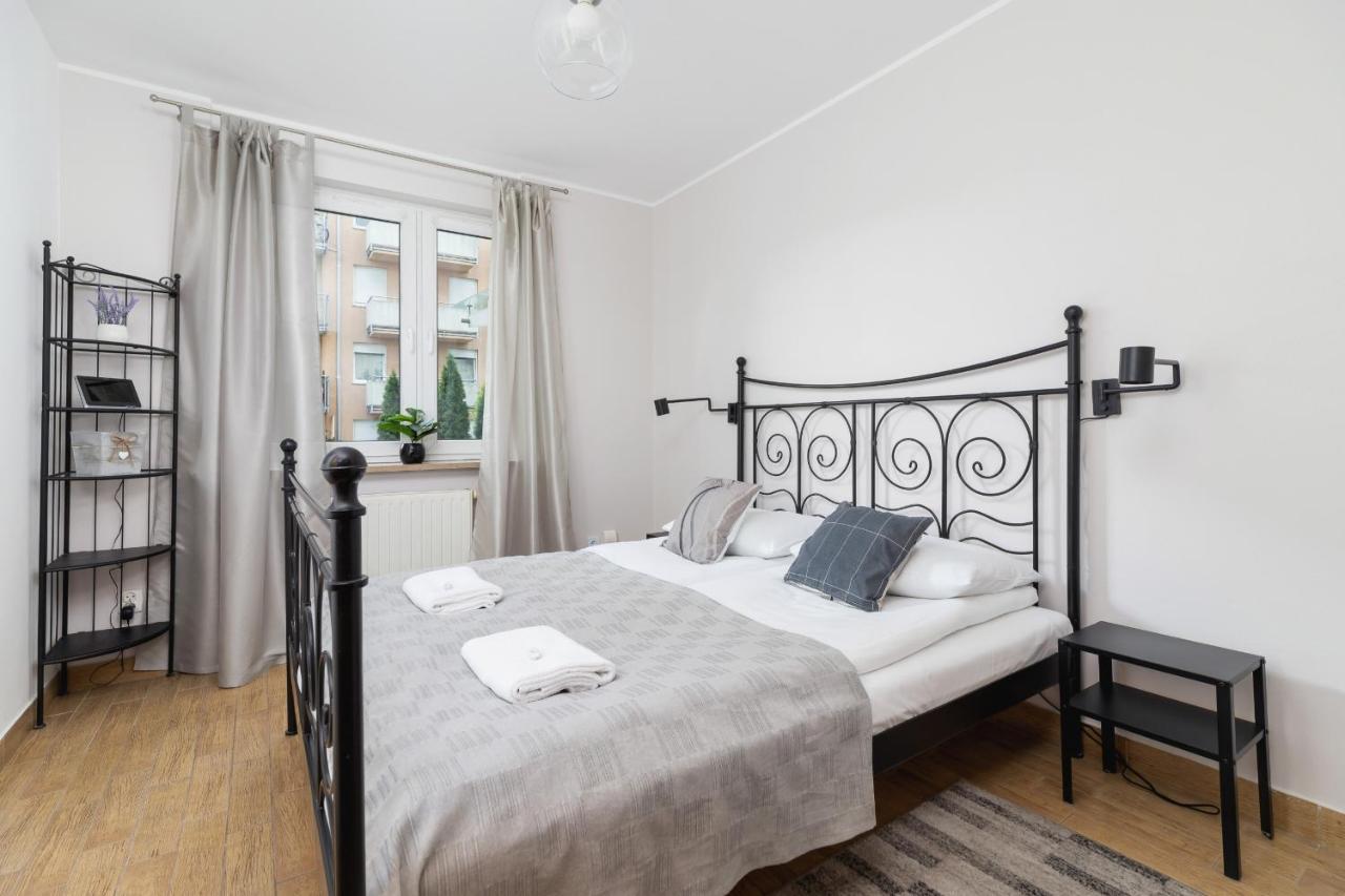 Pleasant Apartment With Terrace Cracow By Noclegi Renters 克拉科夫 外观 照片