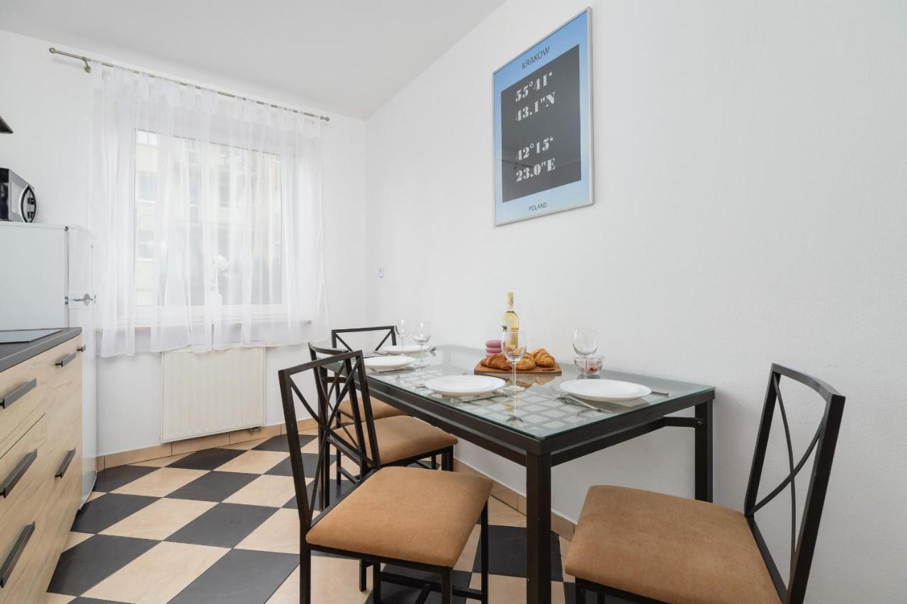 Pleasant Apartment With Terrace Cracow By Noclegi Renters 克拉科夫 外观 照片